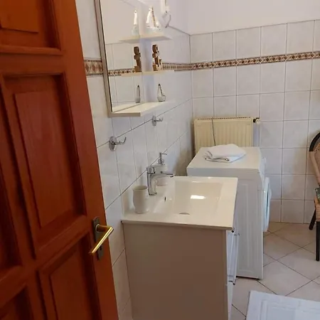 Rege 2 Apartment Alsóörs