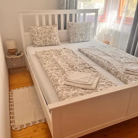 Rege 2 Apartamento *