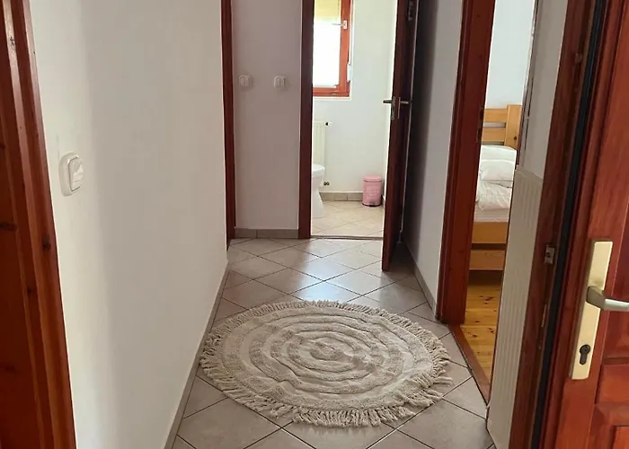 Apartamento Rege 2 *